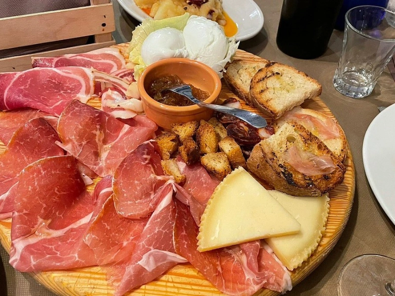 Cured Meats and Cheeses