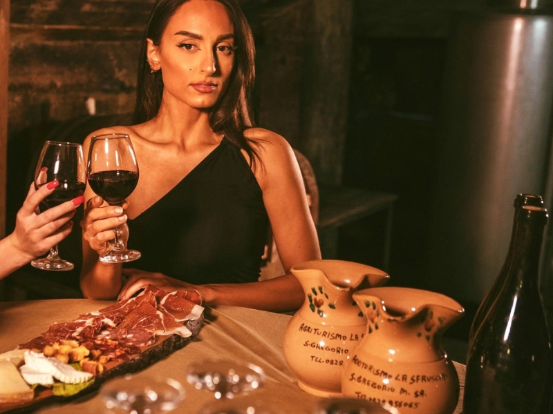Romantic dinner farmhouse restaurant traditional cuisine Campania