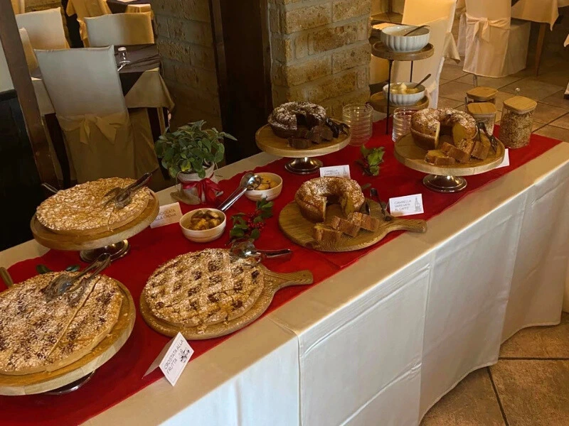 Country breakfast farmhouse Campania with local products