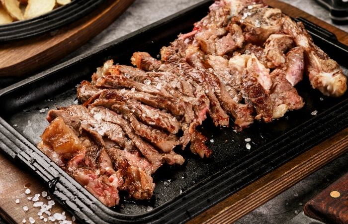 Cuisine - Gregorian veal tagliata