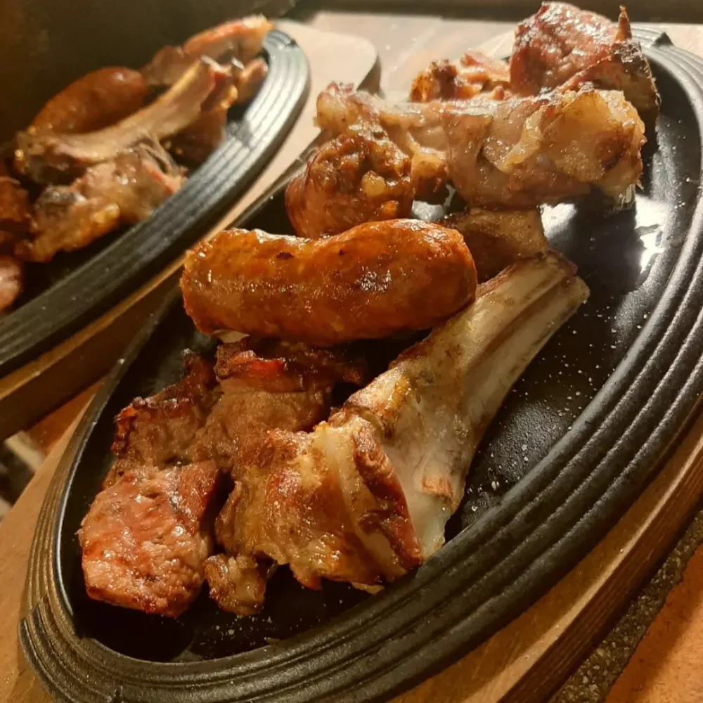 Grilled meat second courses for Easter at the farmhouse in Campania
